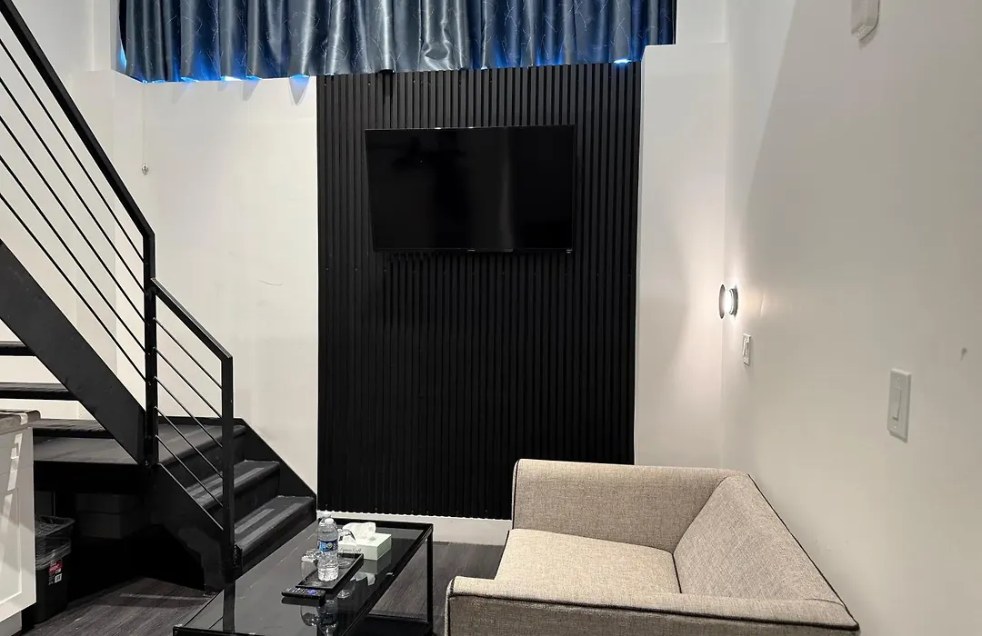 Nova Hotel Brooklyn-1
